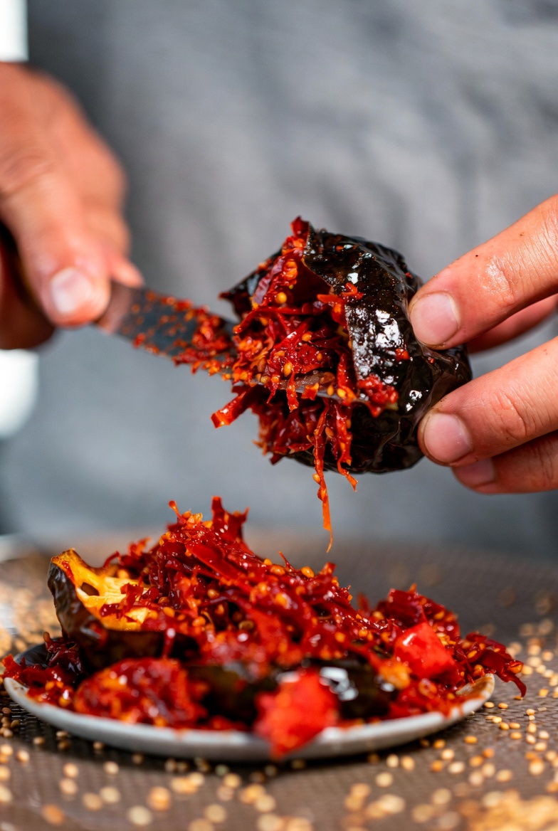 Pulpa roja de pimiento choricero, ingrediente esencial para el marmitako